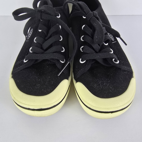 Keen Womens Black Canvas Tennis Shoes/ Sneakers Tie Up Size 6.5 - Picture 2 of 9